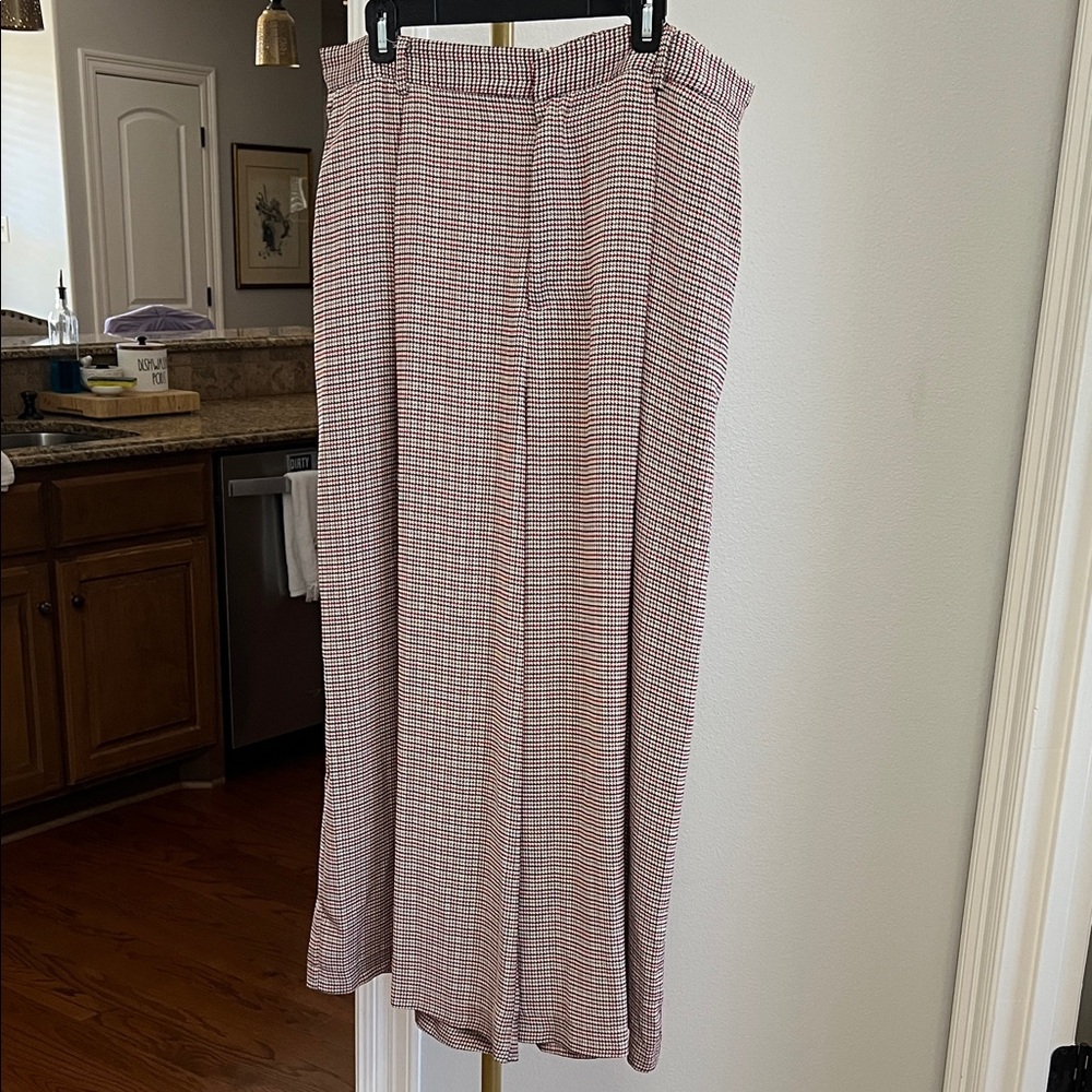 Classic Wide Leg Pants with High Waist Detail
